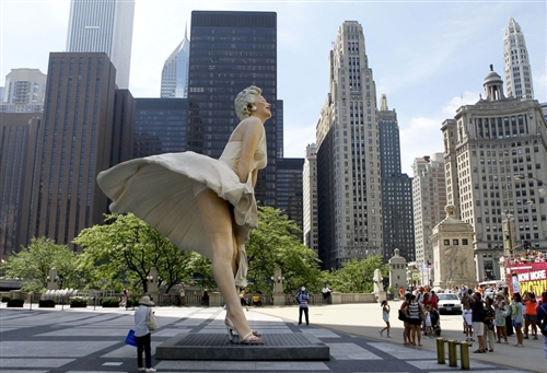 marilyn-side-view.j…